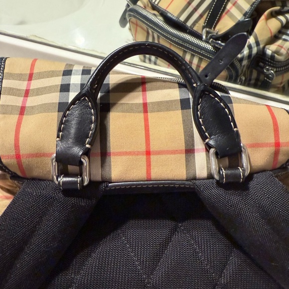 100% Authentic BURBERRY Vintage Check Backpack - UNISEX - Free Shipping - Picture 9 of 14
